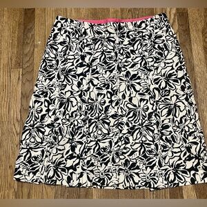 Worthington Stretch Skirt 10 Black/White Flower Floral Lined Zip Side Soft Work